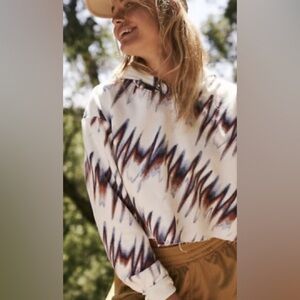 Free People Movement Half Time Printed Crop Hoodie Medium pullover sweatshirt